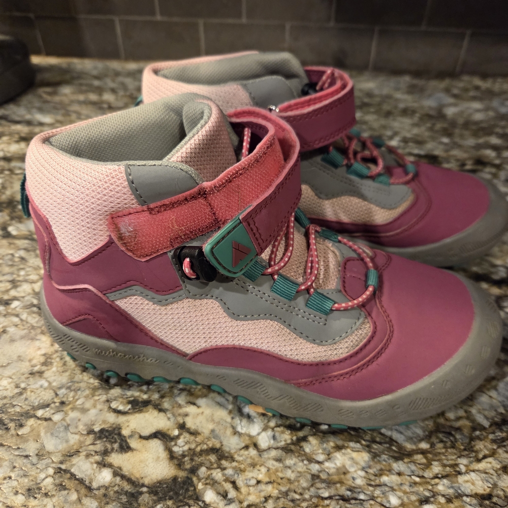 Mishansha Kids Pink and Gray Boots